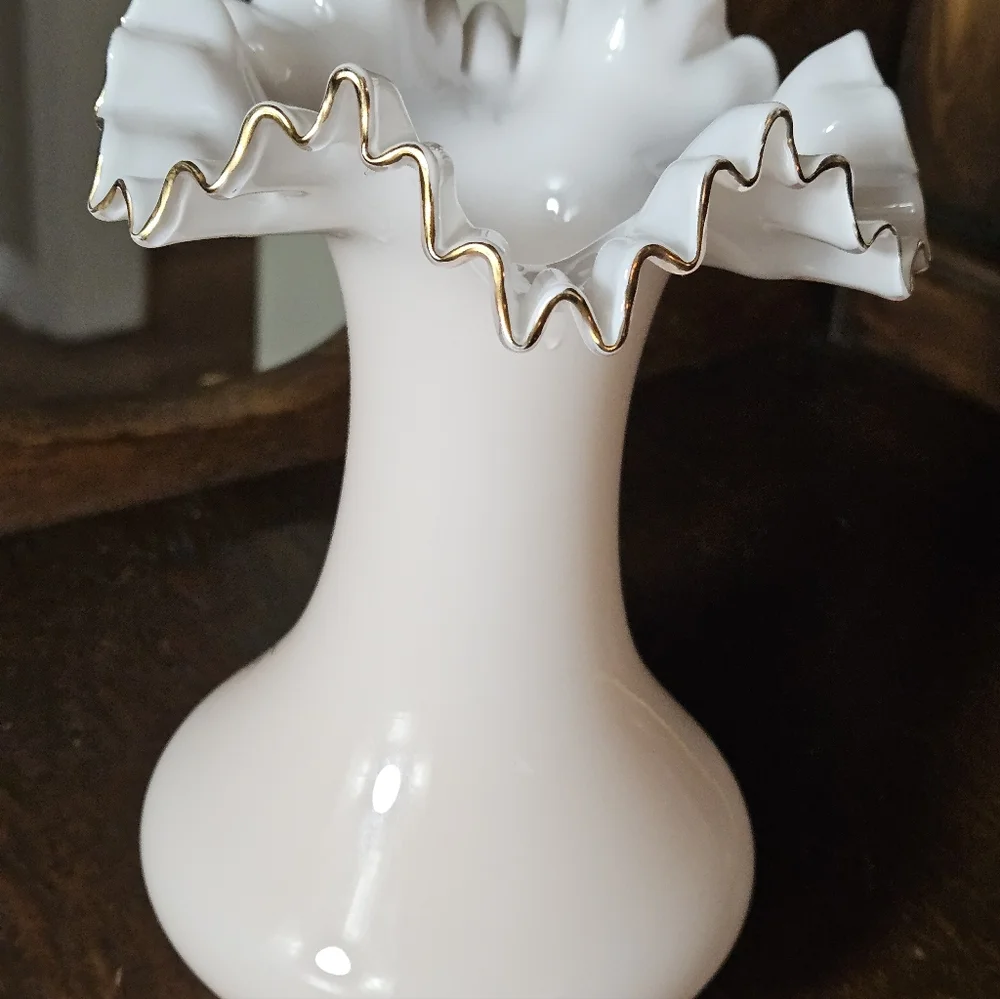 Bohemia Crystalex Pink Vase rare Lady Flower Design Hansmade.